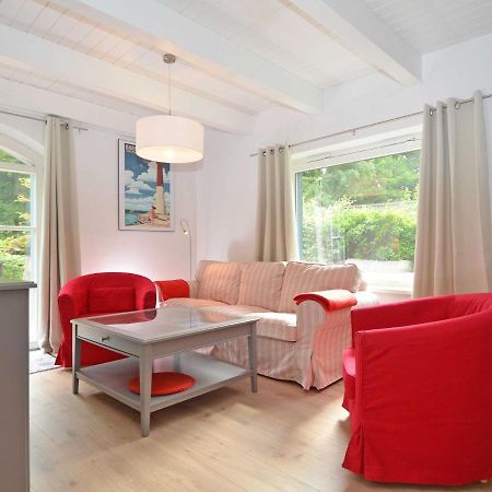 Blaues Strandhaus Sellin Exterior foto